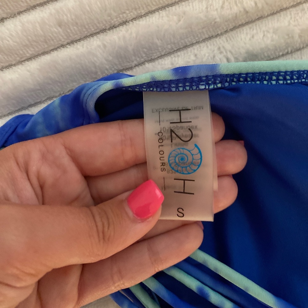 bathing suit top - Picture 3 of 3